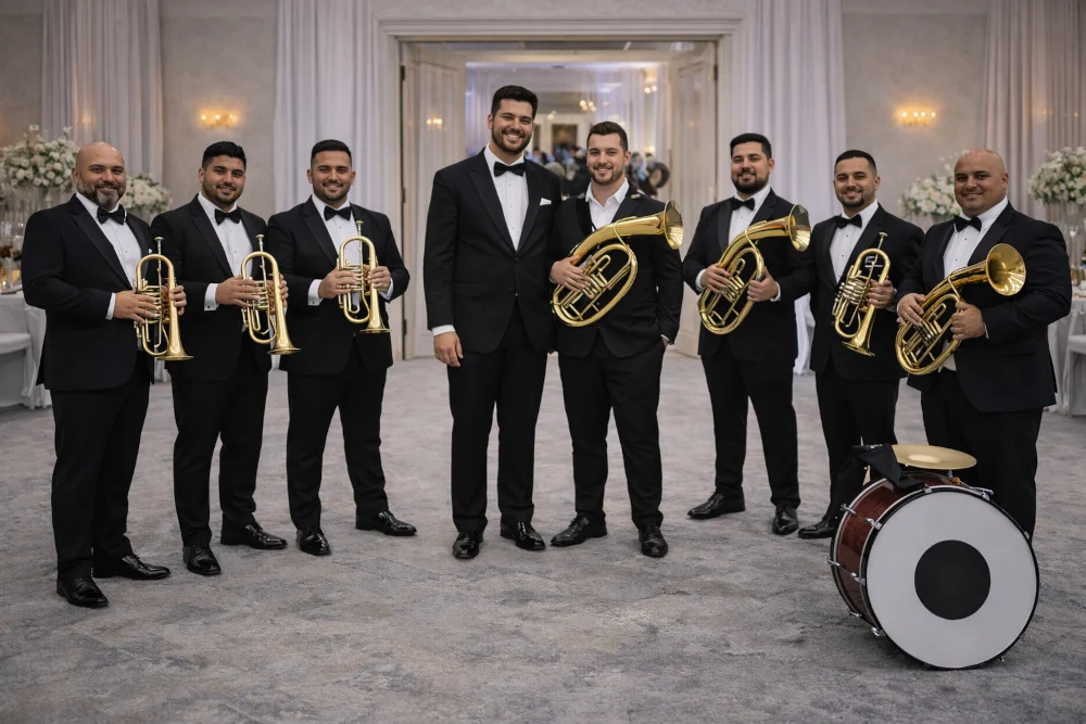 Trubači Julijan Crna Gora kod crkve