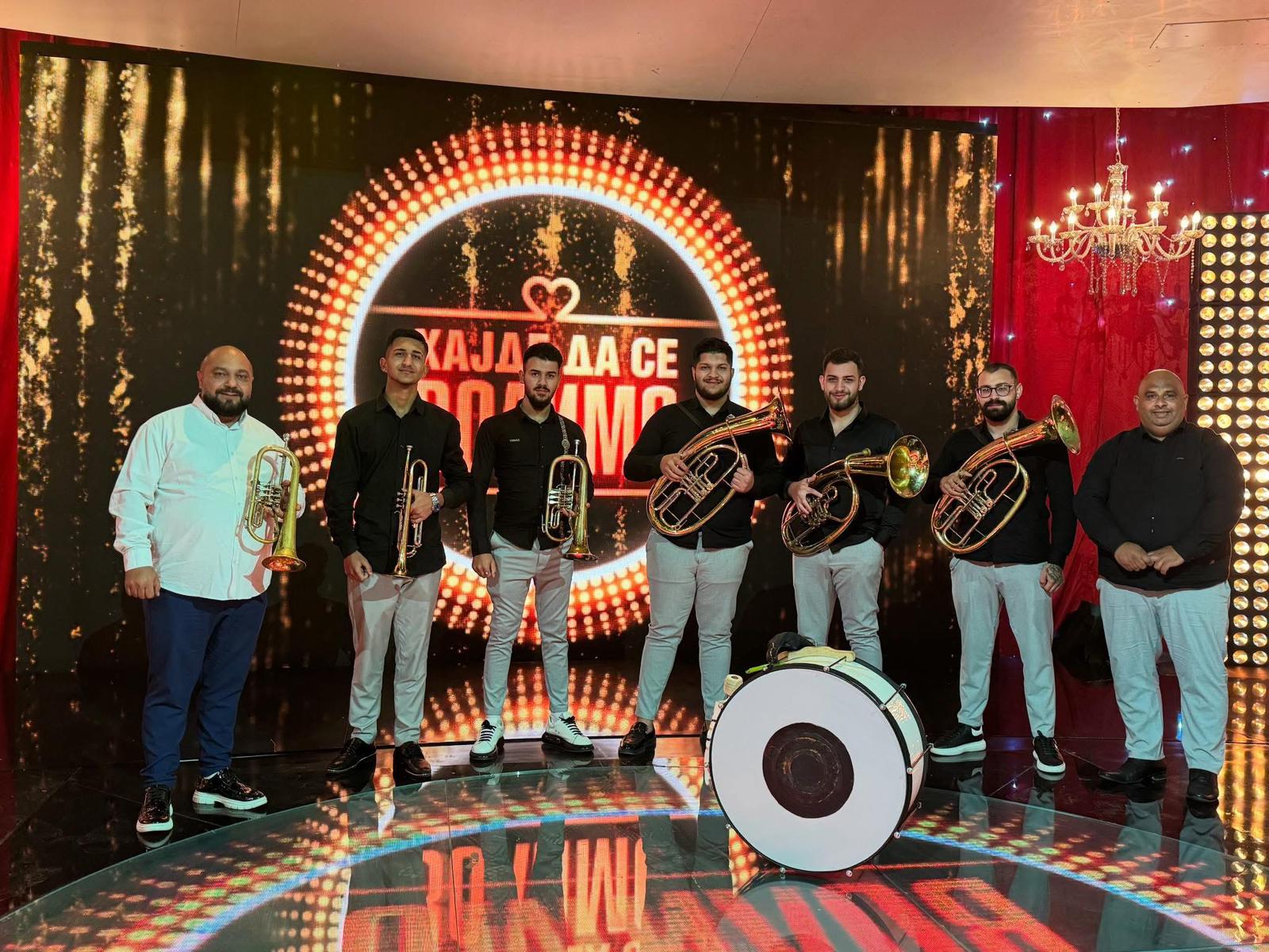 Trubači Julijan na bini emisija Hajde da se volimo